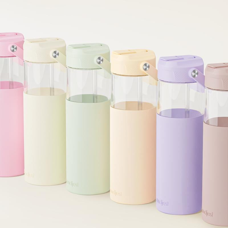 Sandjest 20oz Glass Water Bottle – Reusable, Leakproof, Stylish with Straw Lid & Silicone Sleeve.